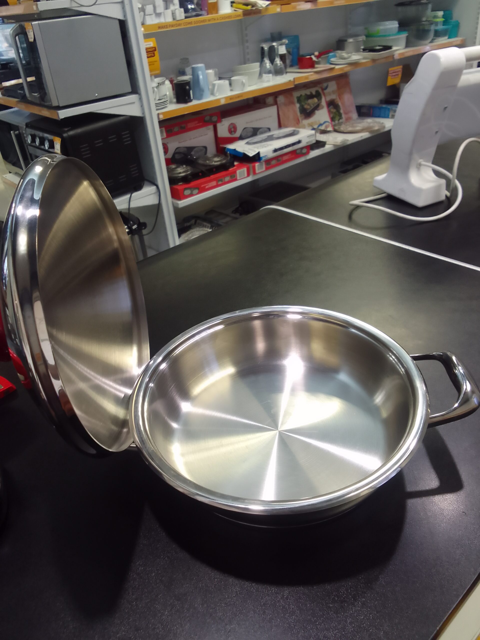 amc dome lid 24cm frying pan Pots, Pans, Bowls Cash Converters