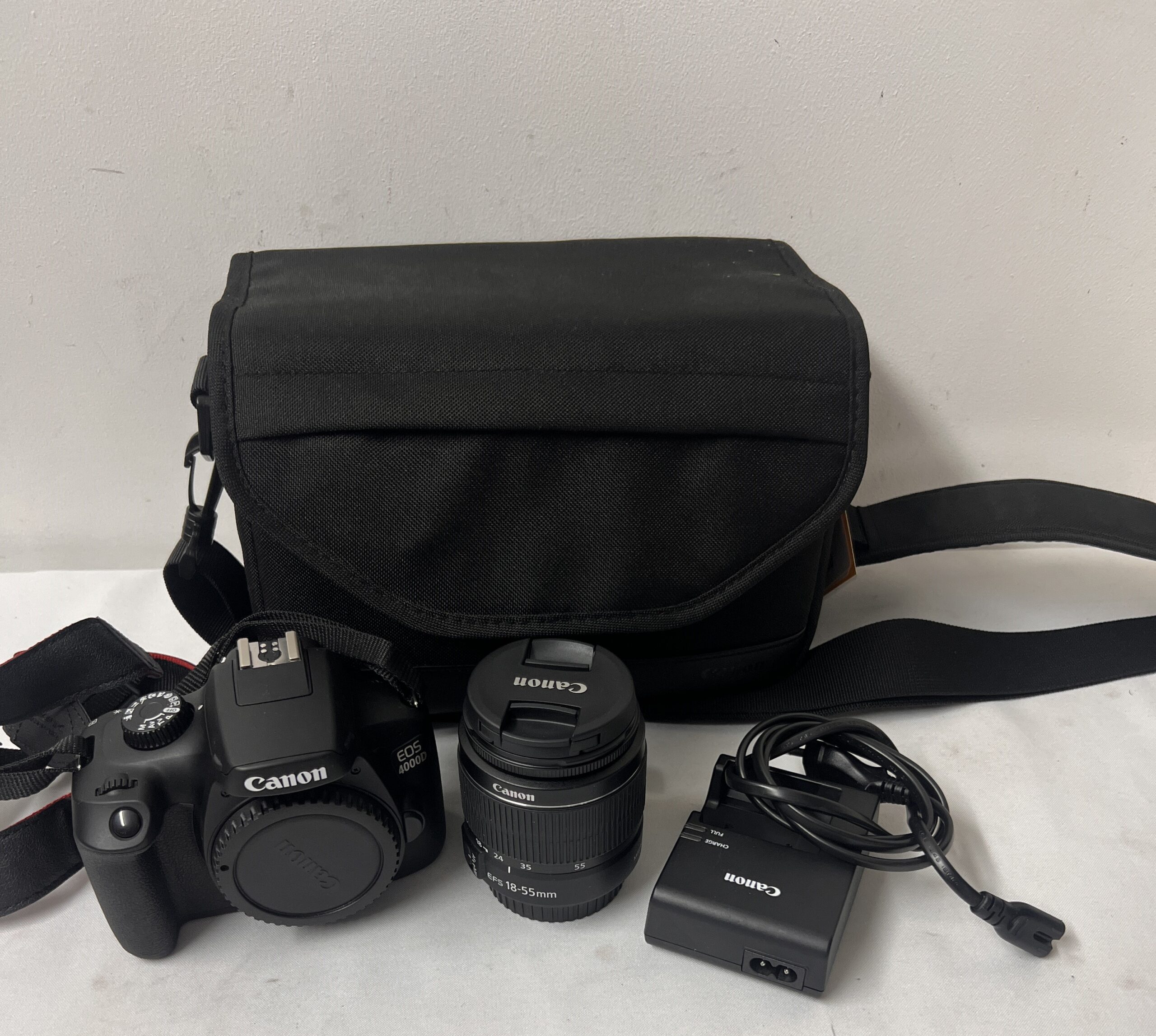 Canon Eos 4000D Camera + Lens 1855Mm Cash Converters