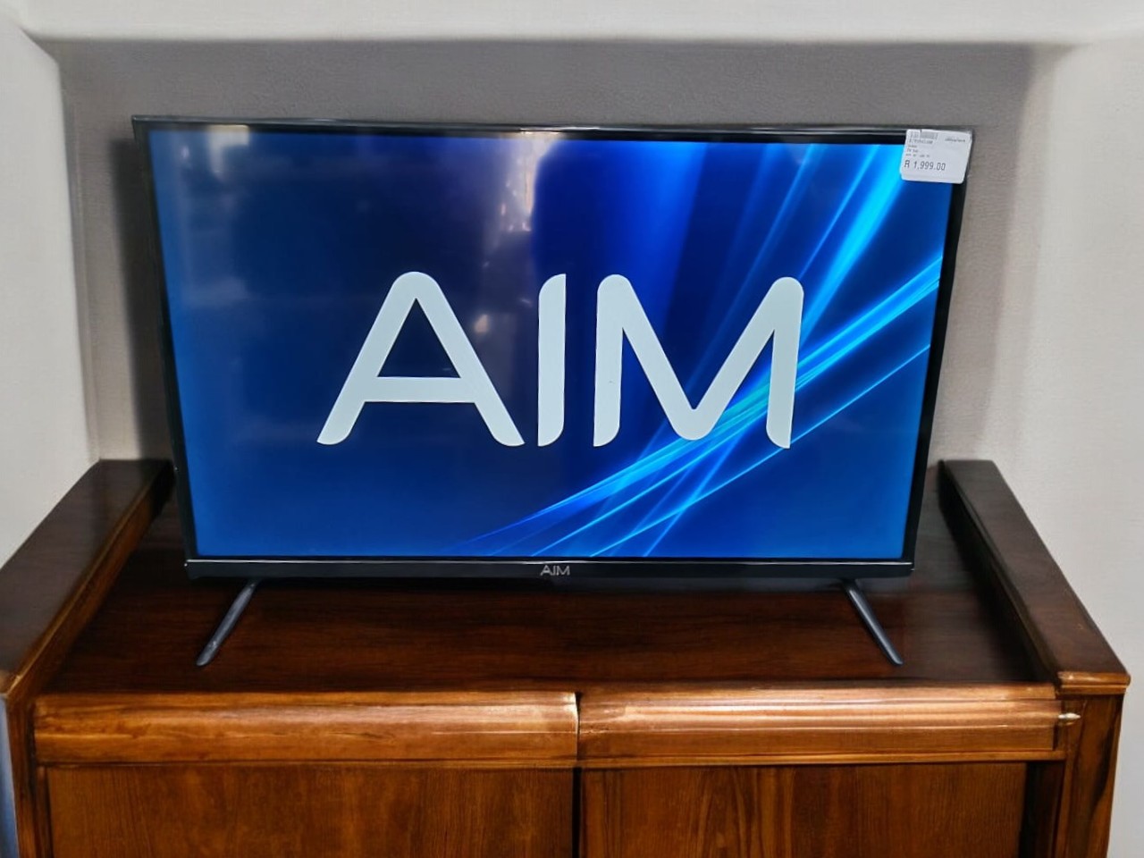 Aim 32 Inch Led Tv Set Cash Converters