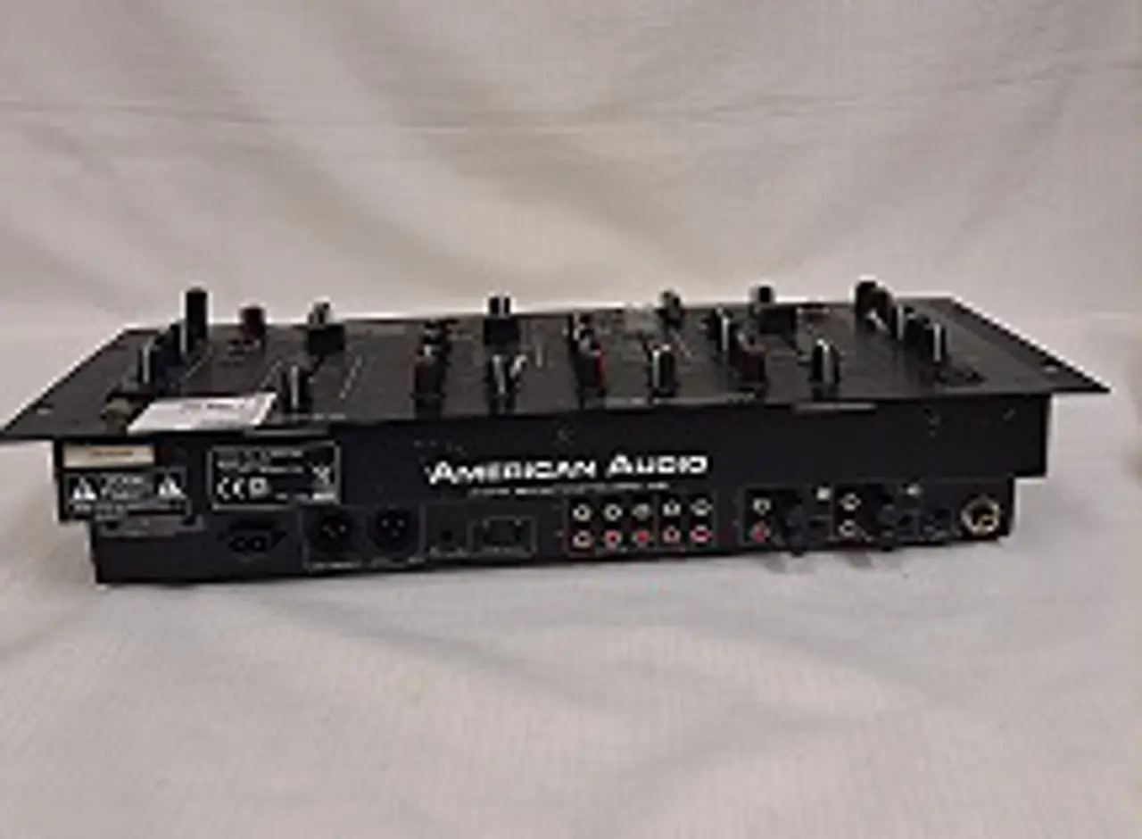 DJ機材 American Audio Q-2422 PRO American Audio Q-2422 Pro 3-Channel DJ Mixer Q-2422 PRO B&H
