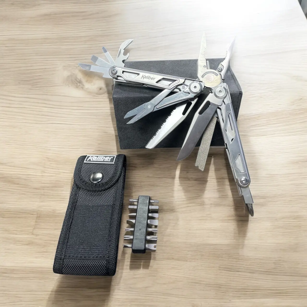 慶　　muta 8 (2XL) Kaliber Titan Multi Tool - Cash Converters