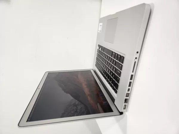 Macbook Pro 15-Inch Late 2011 - Cash Converters