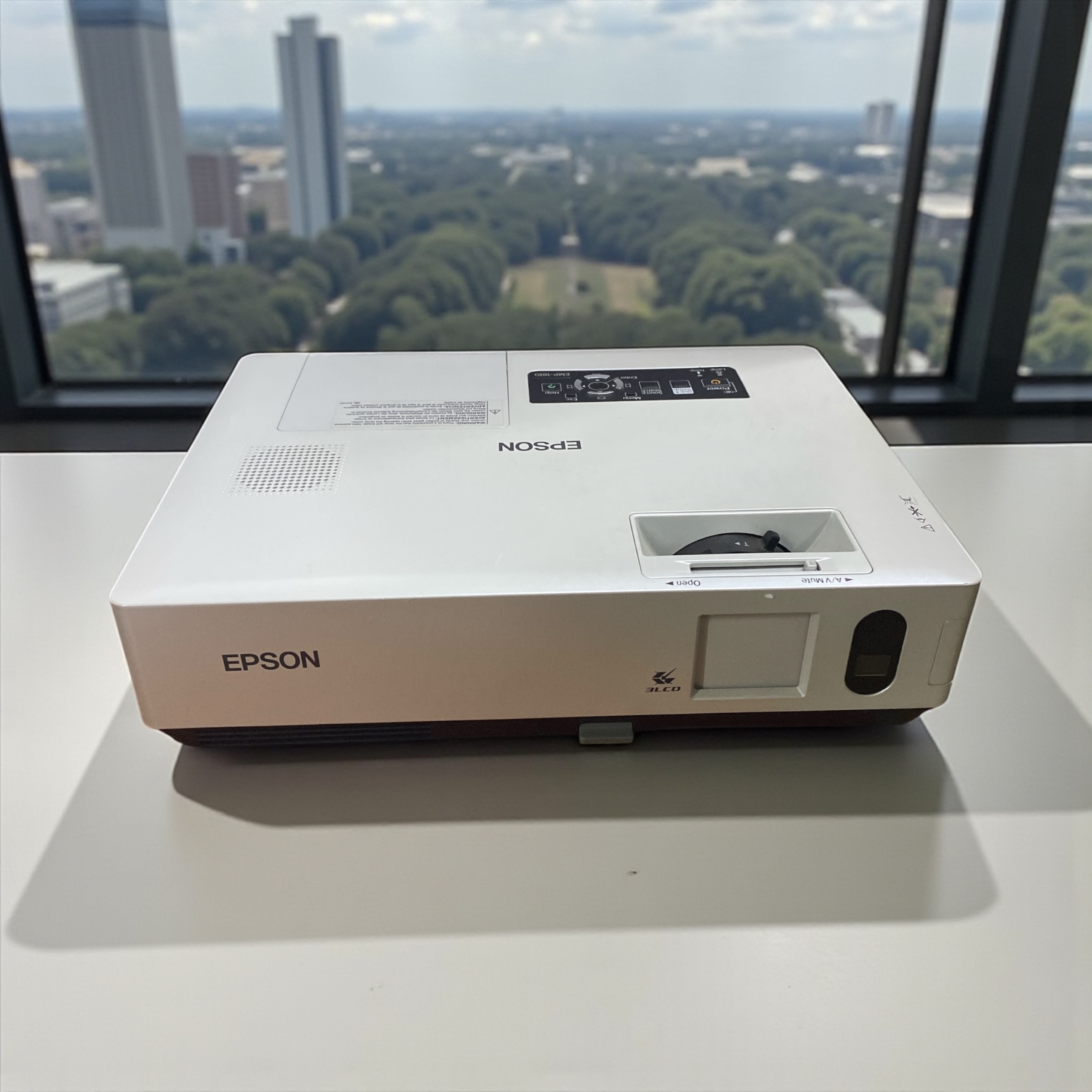 Epson Emp-1810 Lcd Projector - Cash Converters