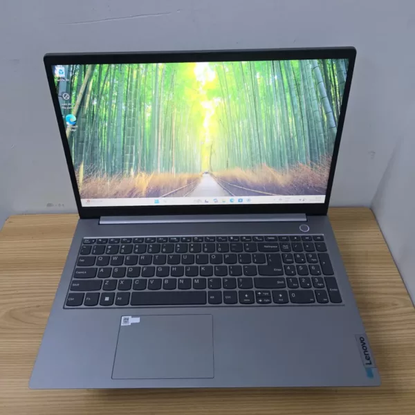 Lenovo Thinkbook 15 Intel Core I7-1165G7 16Gb Ram 512Gb Ssd Win 11