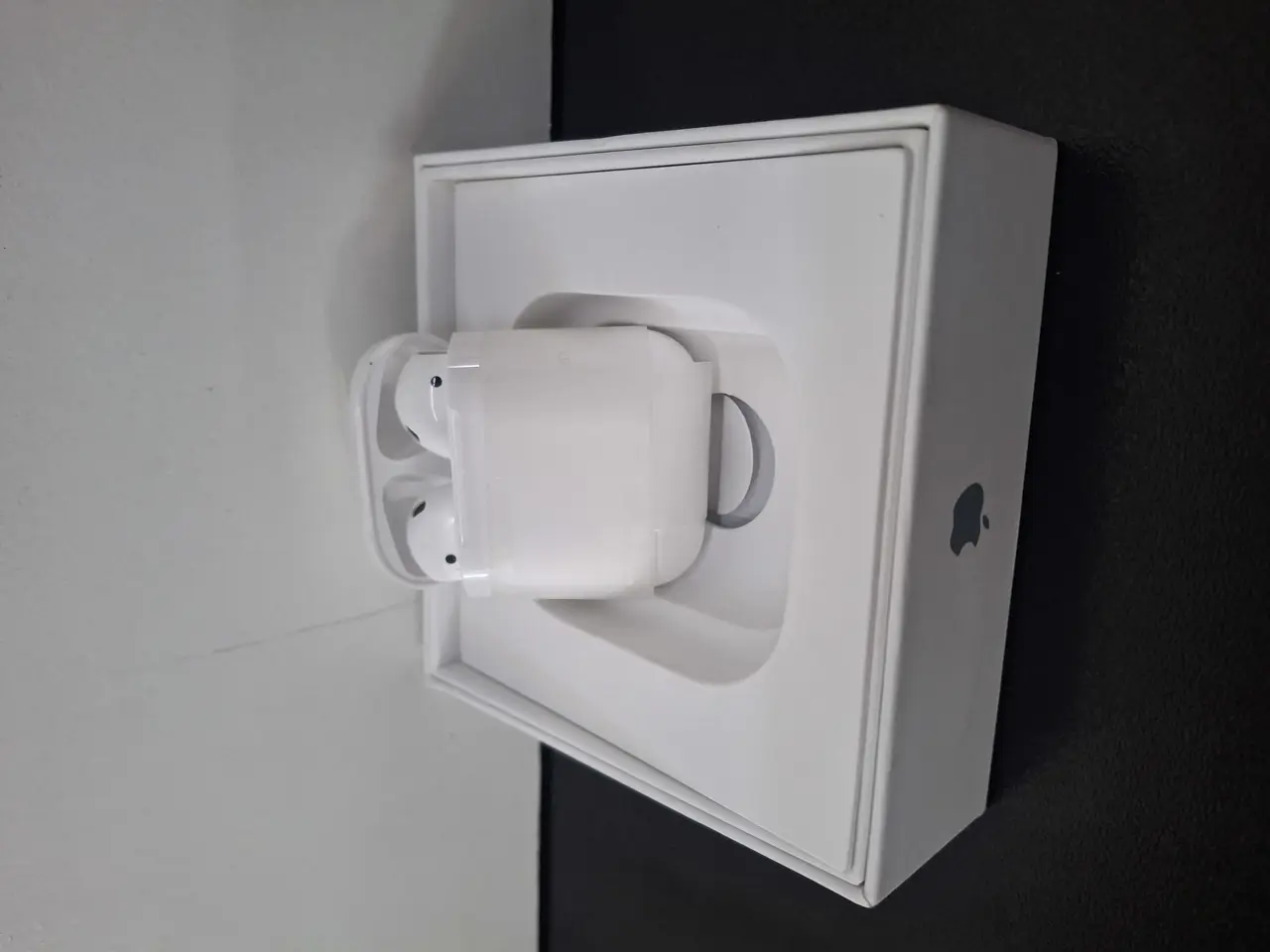 Earphones-Cordless Apple Airpods Pro (2Nd Generation) - Cash